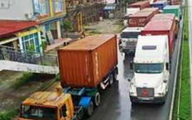 Chấn chỉnh hoạt động kinh doanh vận tải bằng container